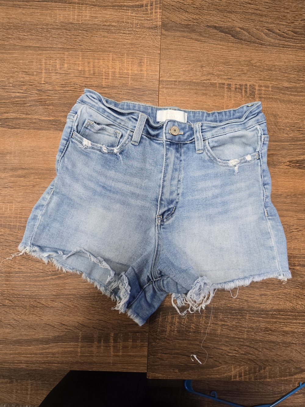 Vervet Womens M High Rise Distressed Denim Shorts Light Wash Cutoff Raw Hem